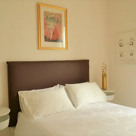 Gae Aulenti Apt * Milan